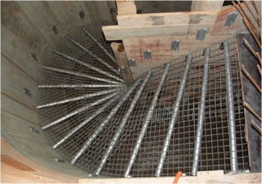 Layher Bautechnik: Treppenlauf-Schalung (komplett verzinkt)